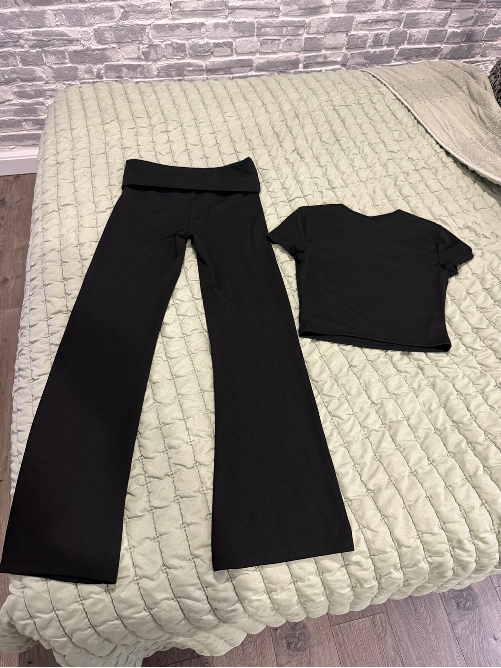 bebe Black Set - Picture 2 of 4